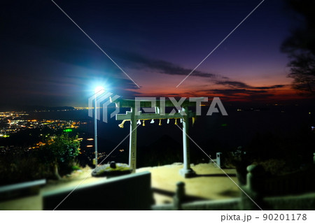 天空の鳥居 天空の鳥居 90201178