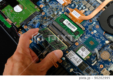 ノートパソコン　メモリ増設 90202995