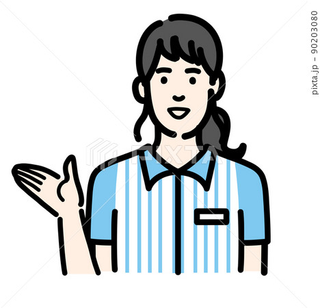 笑顔で説明をしているコンビニ店員の若い女性 90203080