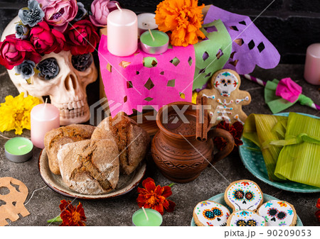Traditional Day of the dead food Traditional Day of the dead food 90209053