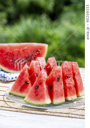 スイカ　夏の風物詩 90209355