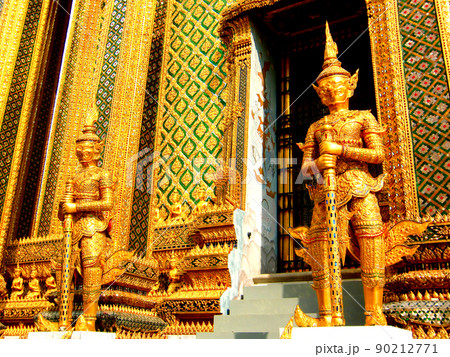 タイ・バンコク・エメラルド寺院(ワットプラケオ) タイ・バンコク・エメラルド寺院(ワットプラケオ) 90212771