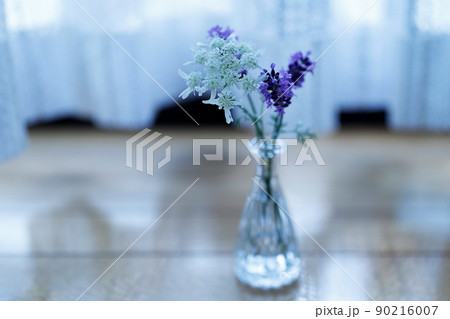 綺麗なテーブルフラワー 90216007