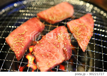 黒毛和牛焼肉A5（上カルビ）熊本牛 90221727