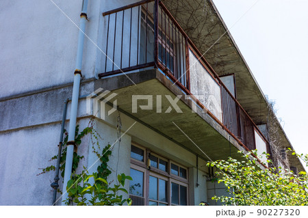 日本の岡山県備前市の古くてとても美しい建物 90227320