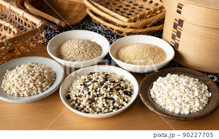 雑穀　押し麦　もち麦　キヌア　アマランサス　炊飯用　ヘルシー食材　いろいろ 90227705