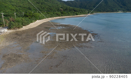 【空撮】石垣島 浦底湾 90228405