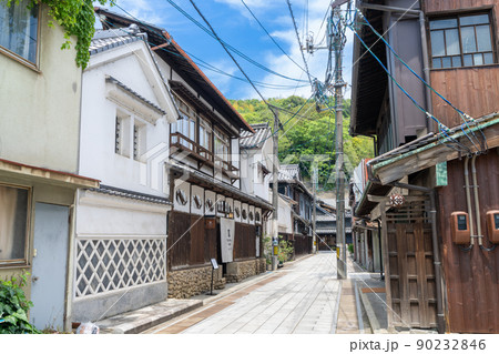 《広島県》たけはら町並み保存地区(重要伝統的建造物群保存地区) 90232846