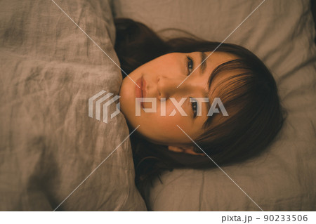 various various 90233506