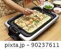 たこ焼き　ホットプレートでホームパーティー 90237611