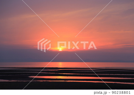 真玉海岸 「日本の夕陽百選」【大分県豊後高田市】 真玉海岸 「日本の夕陽百選」【大分県豊後高田市】 90238801