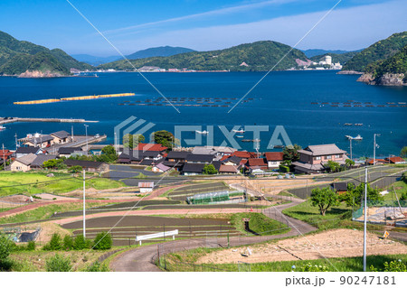 《福井県》閑静な田舎の風景・日引の棚田 90247181