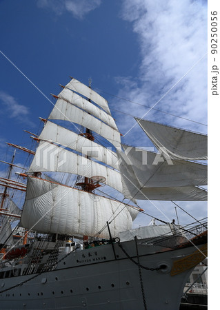 晴れた日の帆船 晴れた日の帆船 90250056