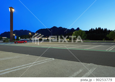 高速道路パーキング 90253779
