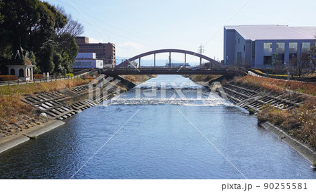 富士市の街並み<33>(中央公園橋から見た潤井川大橋と潤井川)静岡県富士市 富士市の街並み<33>(中央公園橋から見た潤井川大橋と潤井川)静岡県富士市 90255581