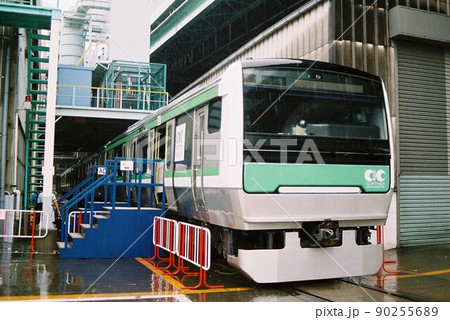 車両工場に停車するE993系電車（ACトレイン） 90255689