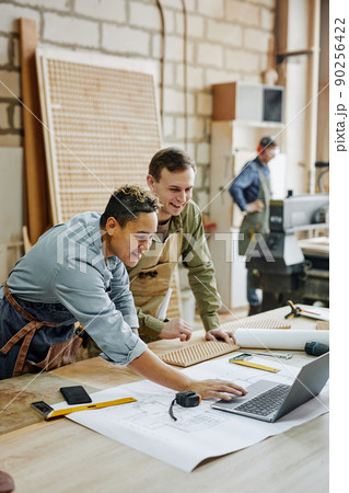 Modern Carpentry Shop Modern Carpentry Shop 90256422