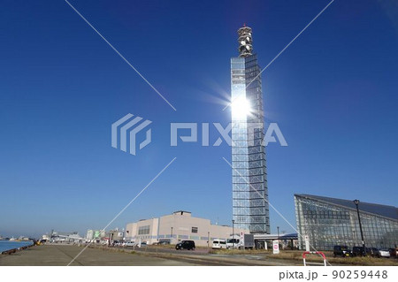 道の駅　道の駅あきた港のセリオンタワー　空バック 90259448