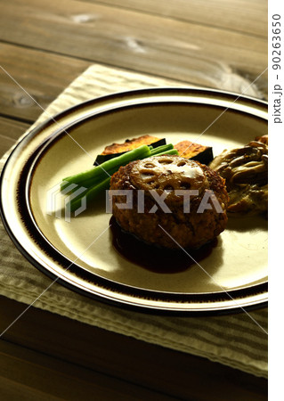 れんこんハンバーグ 90263650