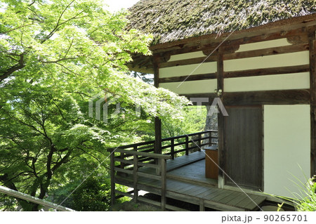 田毎の月で名高い長楽寺 (千曲市) 90265701