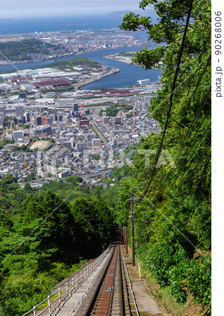 皿倉山ケーブルカーの車窓風景 北九州市八幡東区 皿倉山ケーブルカーの車窓風景 北九州市八幡東区 90268006