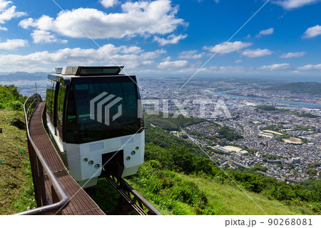 皿倉山スロープカーの風景　北九州市八幡東区 90268081