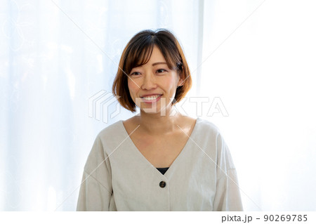 女性 ポートレート 女性 ポートレート 90269785