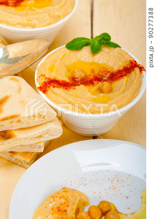 Hummus with pita bread Hummus with pita bread 90277388