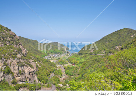 【小豆島 吉田ダムからの風景】 香川県小豆郡小豆島町吉田 【小豆島 吉田ダムからの風景】 香川県小豆郡小豆島町吉田 90280012