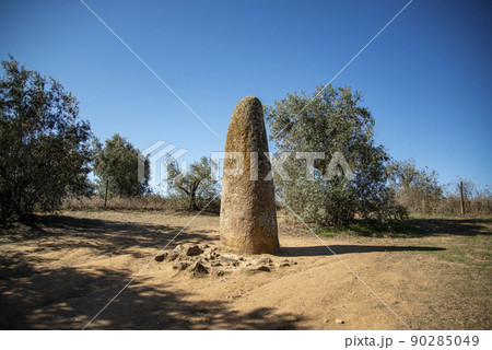 PORTUGAL ALENTEJO EVORA CROMLECH PORTUGAL ALENTEJO EVORA CROMLECH 90285049