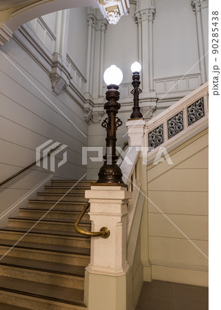 Brussels city center, Brussels Capital Region - Belgium - Classic white staircase in the interior of the museum of the National Bank of Belgium Brussels city center, Brussels Capital Region - Belgium - Classic white staircase in the interior of the museum of the National Bank of Belgium 90285438