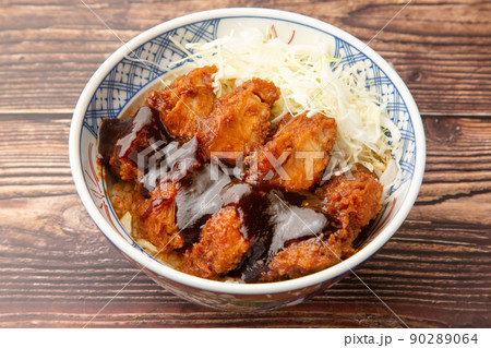 味噌カツ丼 90289064