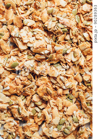 Healthy snacks frrom coconut and seeds 90289363