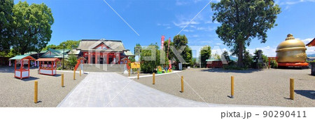 箱崎八幡神社　日本一の大鈴　新緑の頃　出水市　鹿児島県 90290411