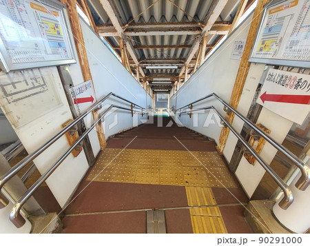 九州新幹線出水駅 西口風景(肥薩おれんじ鉄道乗り換え) 九州新幹線出水駅 西口風景(肥薩おれんじ鉄道乗り換え) 90291000