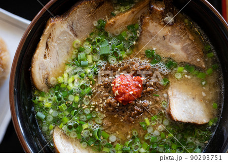 にんにく味噌チャーシューメン（青森県）アップ 90293751