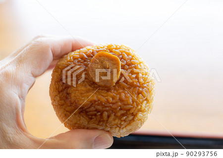 にんにく焼きおにぎり(青森県) にんにく焼きおにぎり(青森県) 90293756