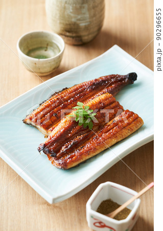 国産鰻の蒲焼 国産鰻の蒲焼 90296655