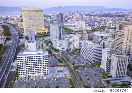 福岡タワーから見る福岡市の素晴らしい夕景 90298744