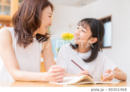 親子　勉強 90301468