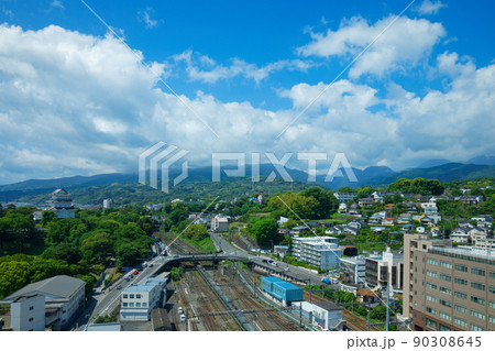 小田原城と周囲の景観 90308645