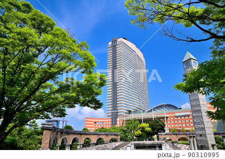 福岡市　都市風景　ヒルトン福岡シーホーク 90310995