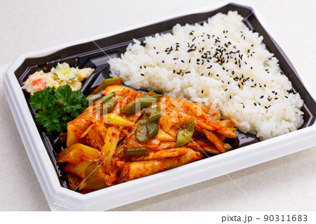 豚キムチ弁当 豚キムチ弁当 90311683
