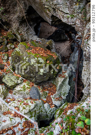 神代の鬼の穴　ナチュラルブリッジ 90312796