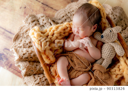 新生児 ニューボーンフォト 新生児 ニューボーンフォト 90313826
