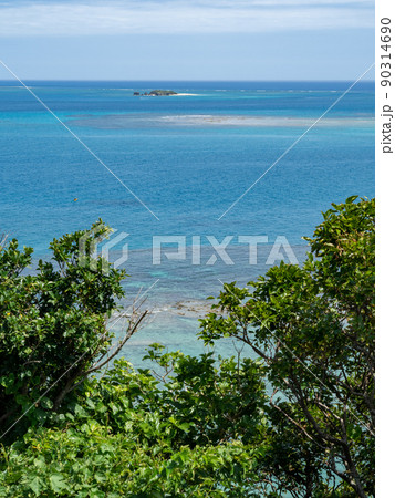 知念岬の風景 90314690