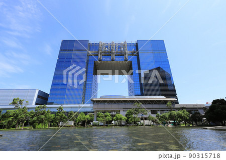 東京都江東区青海にあるビルディング・テレコムセンター 90315718