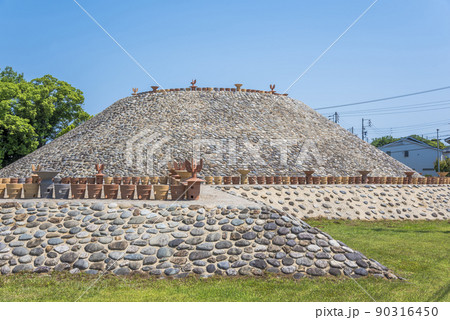 《愛知県》名古屋市　守山区　志段味大塚古墳 90316450