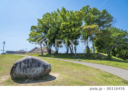 《愛知県》名古屋市　守山区　志段味古墳群 90316456