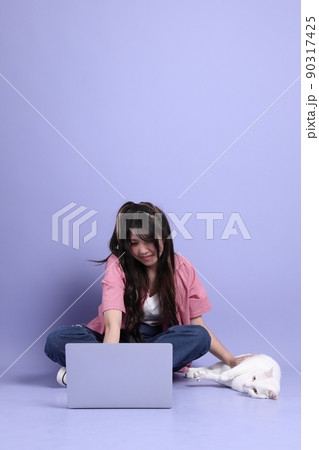 Cute Asian Girl 90317425